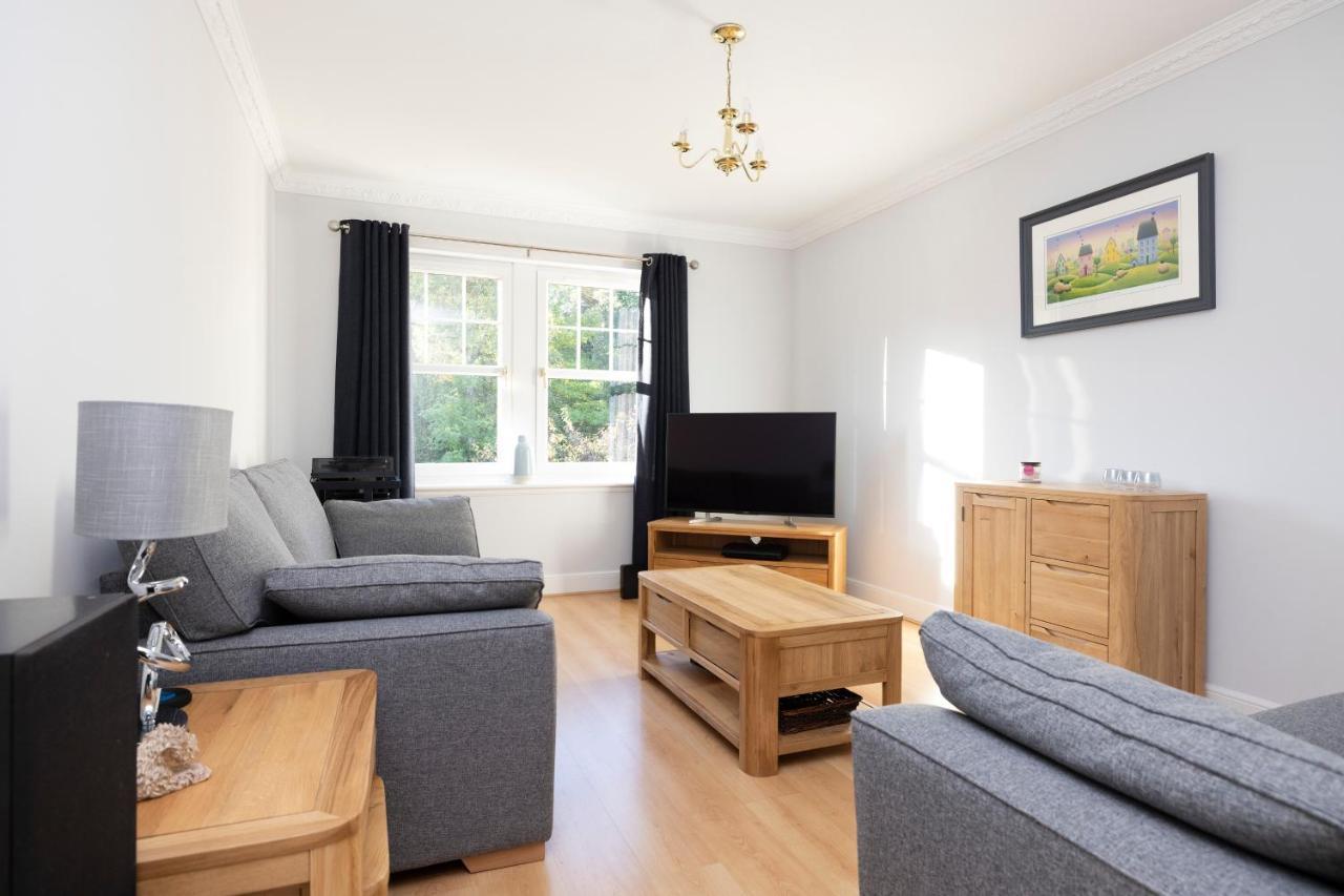 Joivy Modern Flat With Free Parking Apartman EDI Kültér fotó