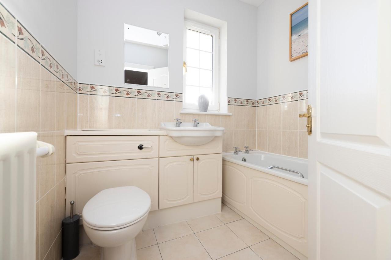 Joivy Modern Flat With Free Parking Apartman EDI Kültér fotó