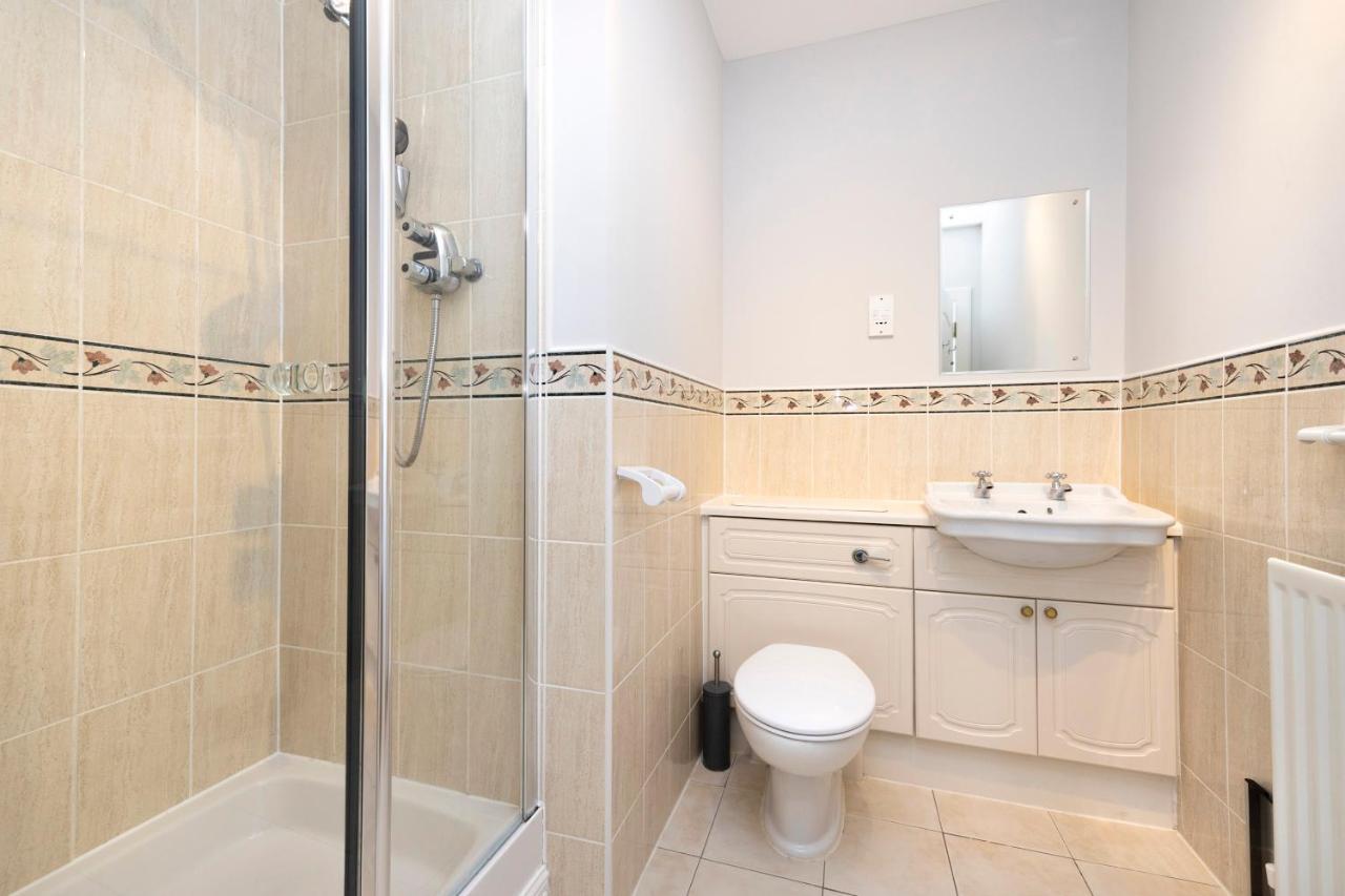 Joivy Modern Flat With Free Parking Apartman EDI Kültér fotó