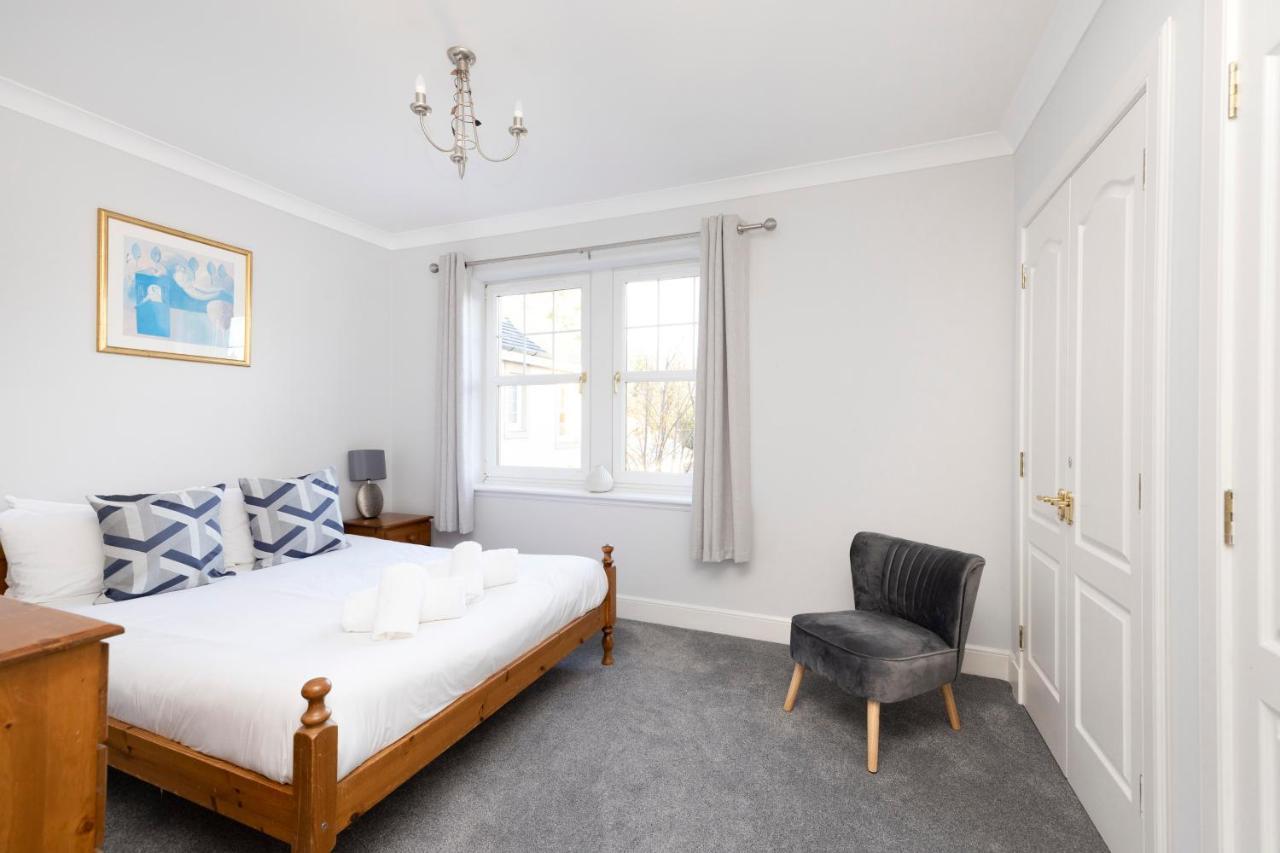 Joivy Modern Flat With Free Parking Apartman EDI Kültér fotó